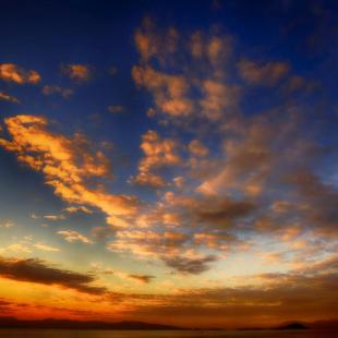 AUTUMN SET THE SUN